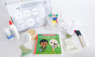 Discovery Science Experiment STEM Kit for Kids, ages 3-6, T is for Tot Subscription Box for Kids. USA Today Best Subscription Box for Kids